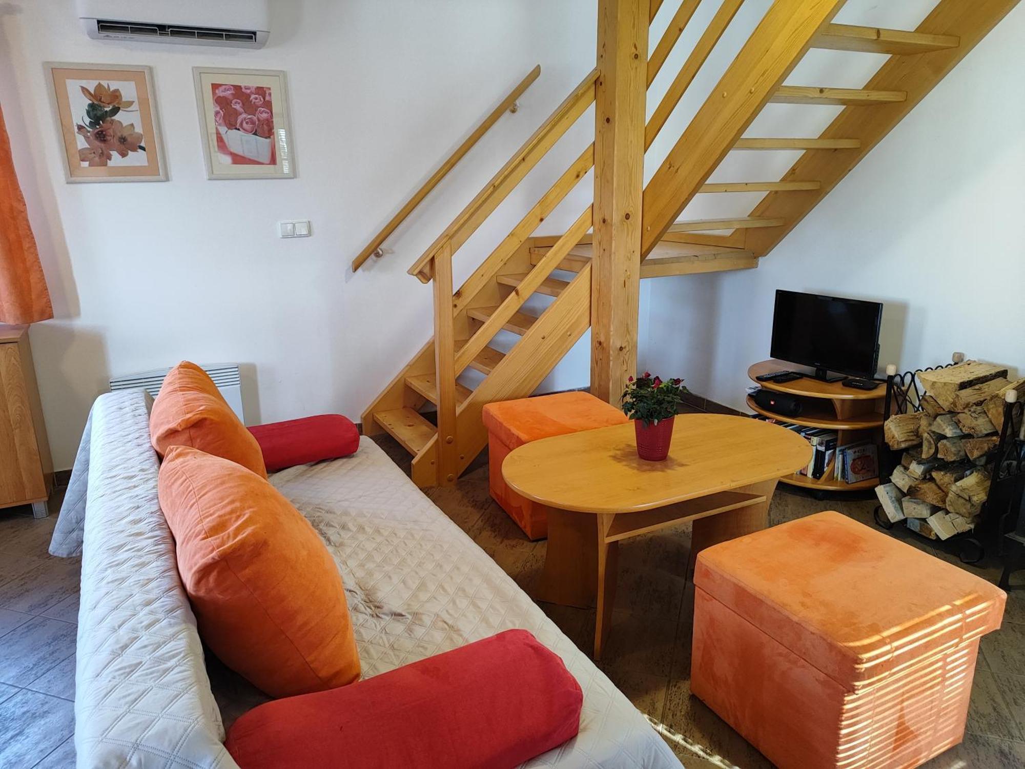 Chaty Kolodeje - Ubytovani U Reky V Soukromem Arealu-Orange Kolodeje nad Luznici Buitenkant foto