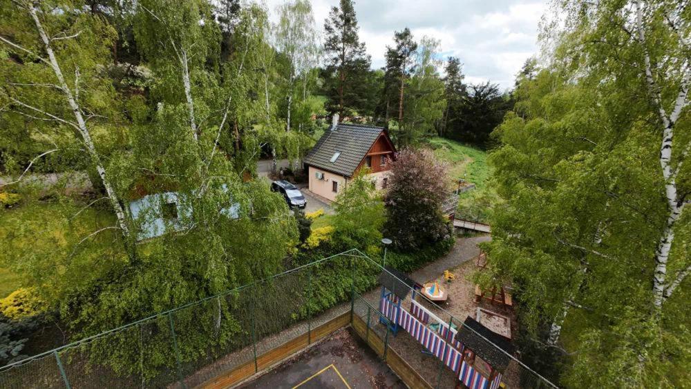 Chaty Kolodeje - Ubytovani U Reky V Soukromem Arealu-Orange Kolodeje nad Luznici Buitenkant foto